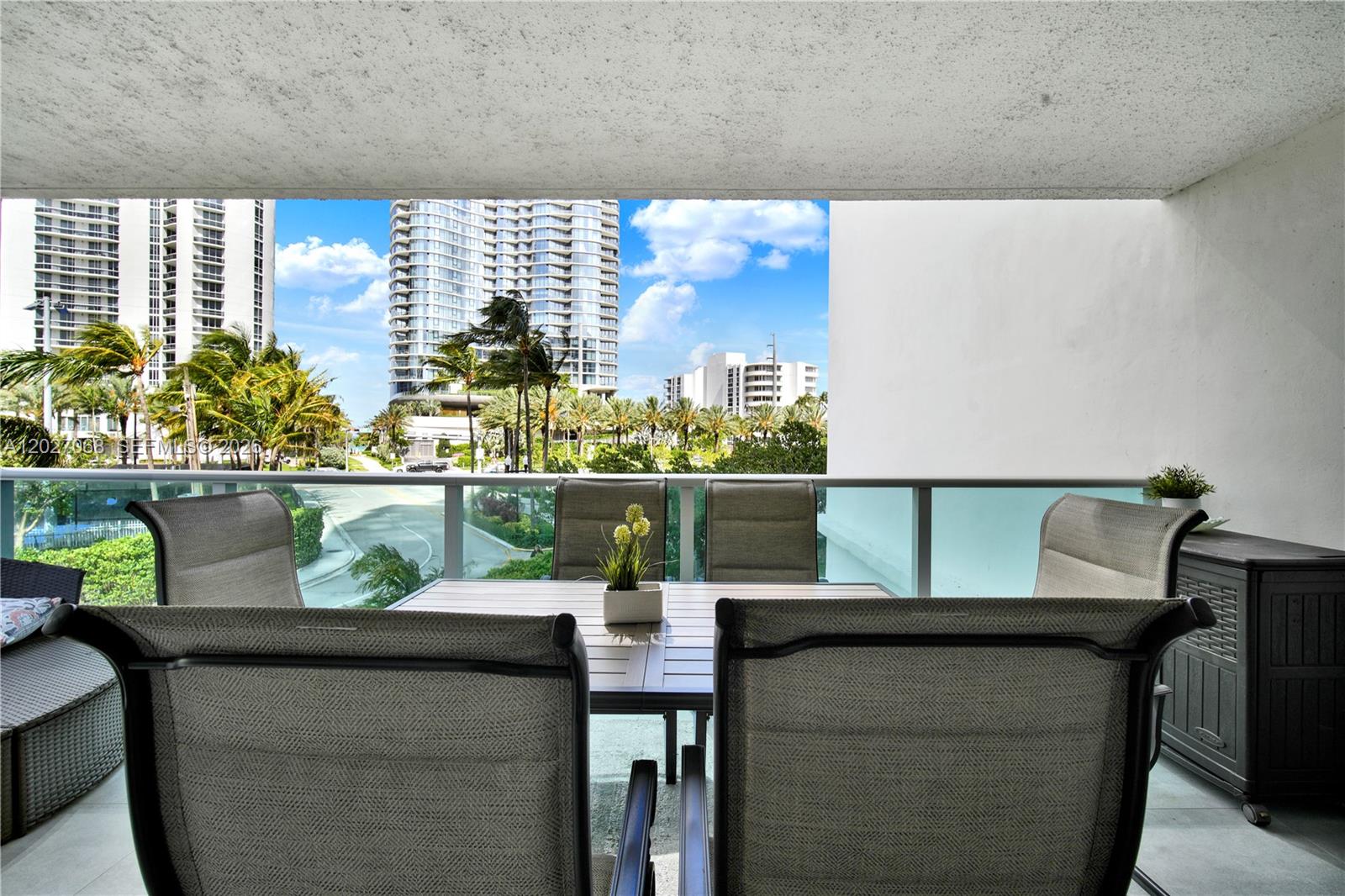 Ver detalles 205 2 / 2 1603 sq. ft. $ 2026-05-28 0 foto
