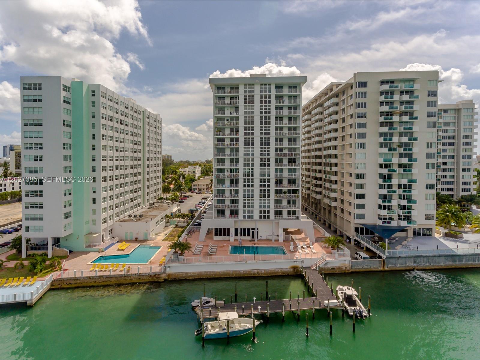 Ver detalles 1404 1 / 2 750 sq. ft. $ 2026-05-28 0 foto