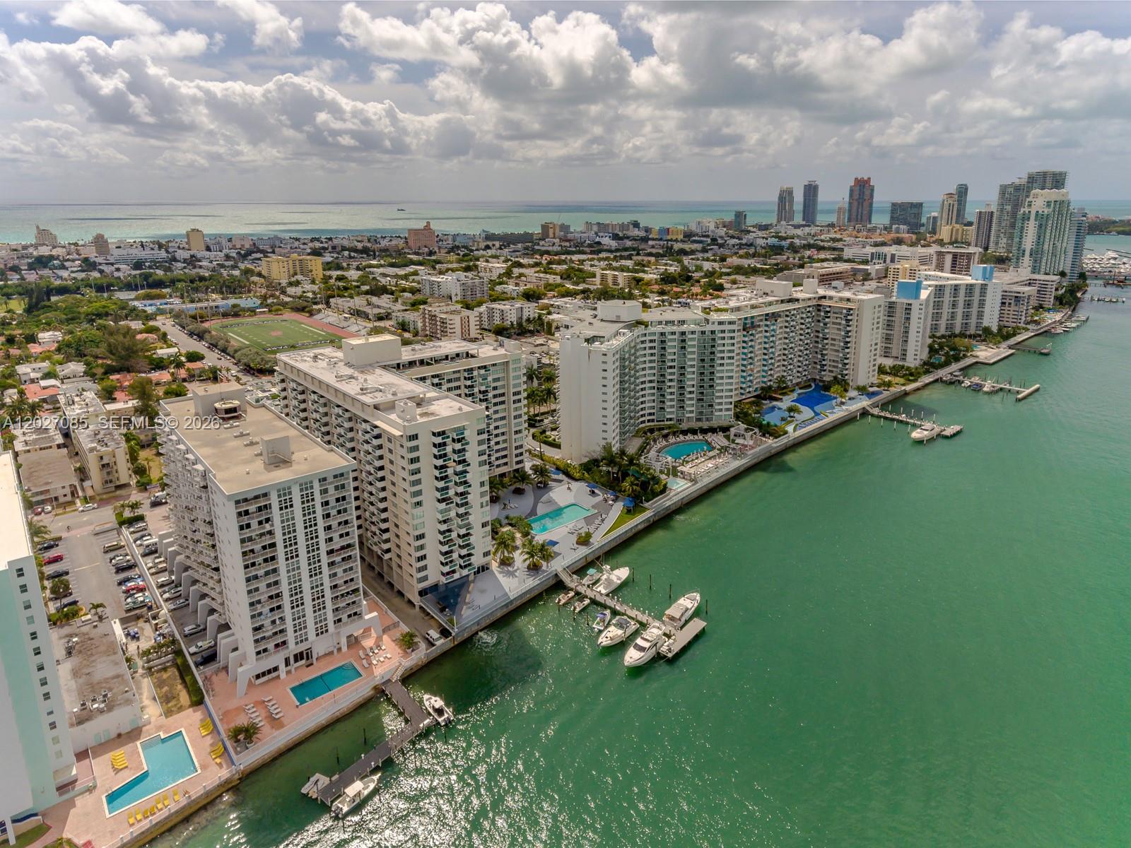 Ver detalles 1404 1 / 2 750 sq. ft. $ 2026-05-28 0 foto
