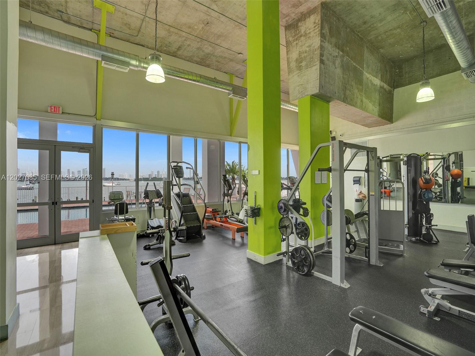 Ver detalles 1404 1 / 2 750 sq. ft. $ 2026-05-28 0 foto