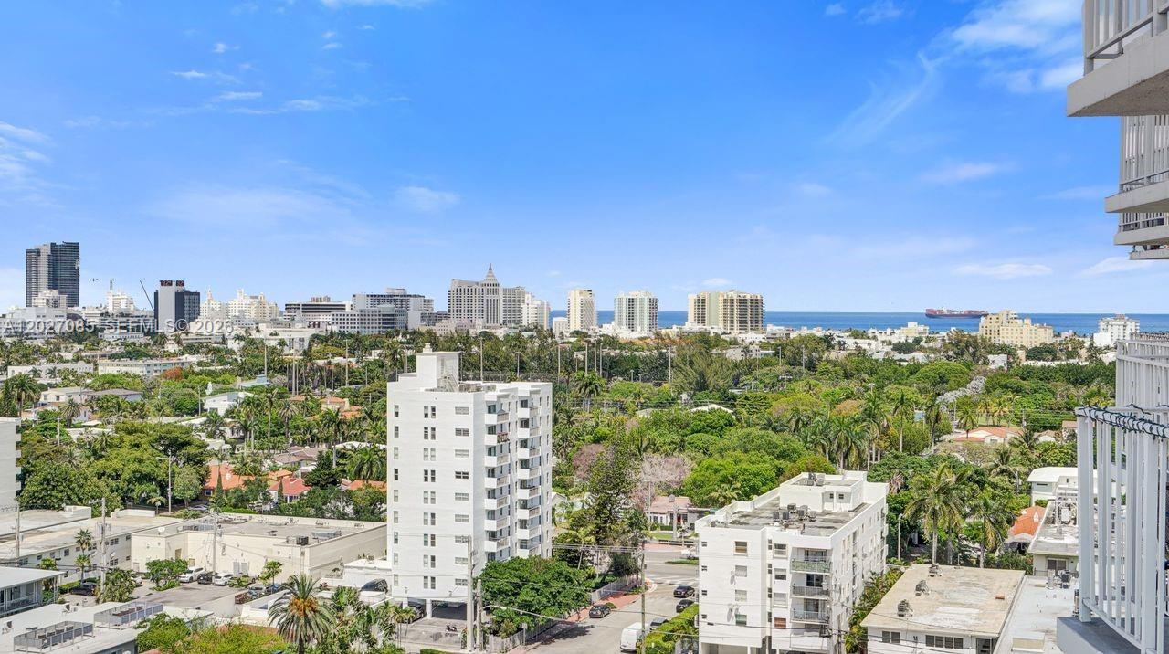 Ver detalles 1404 1 / 2 750 sq. ft. $ 2026-05-28 0 foto