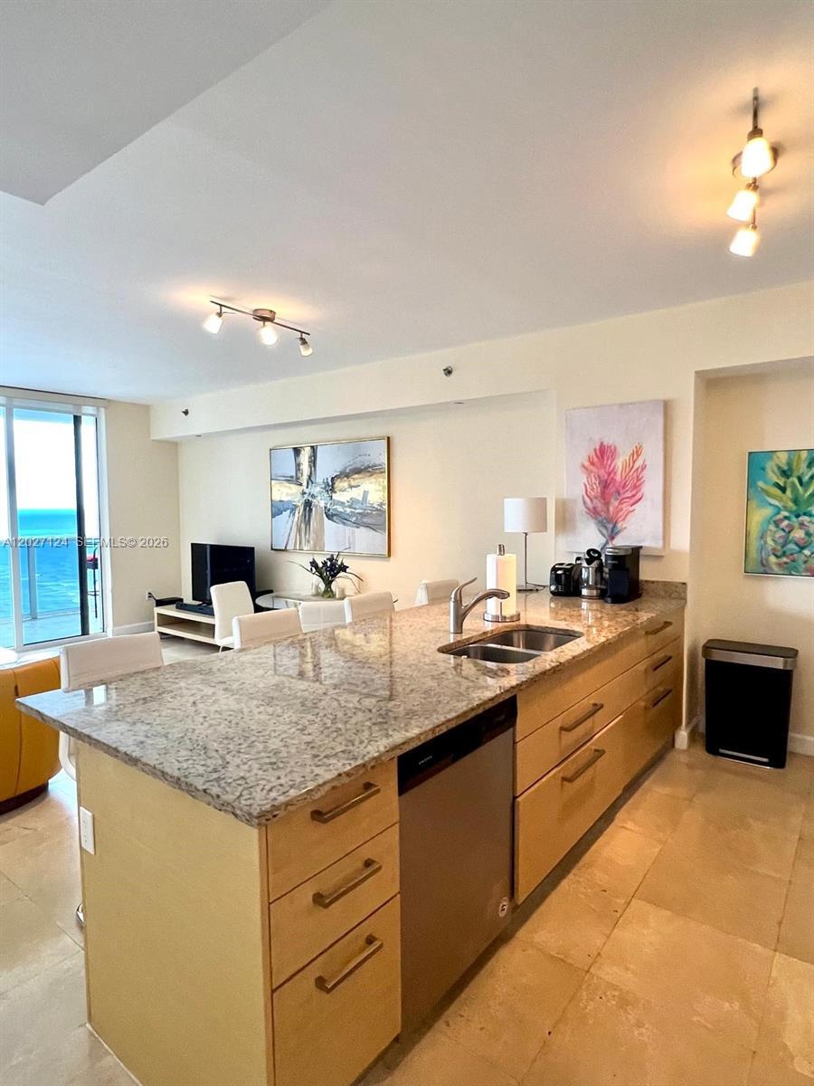 1812 1 / 1 844 sq. ft. $ 2026-05-29 0 Photo