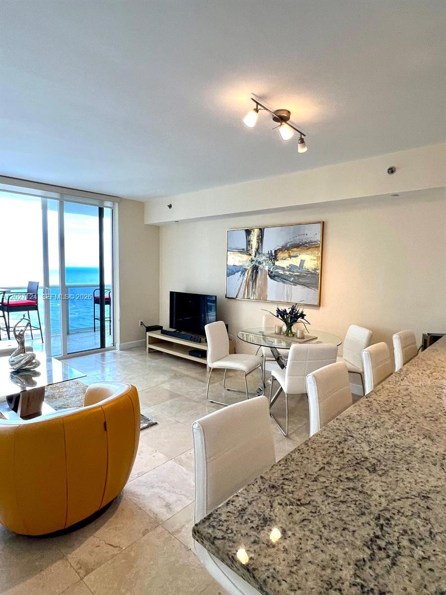 1812 1 / 1 844 sq. ft. $ 2026-05-29 0 Photo