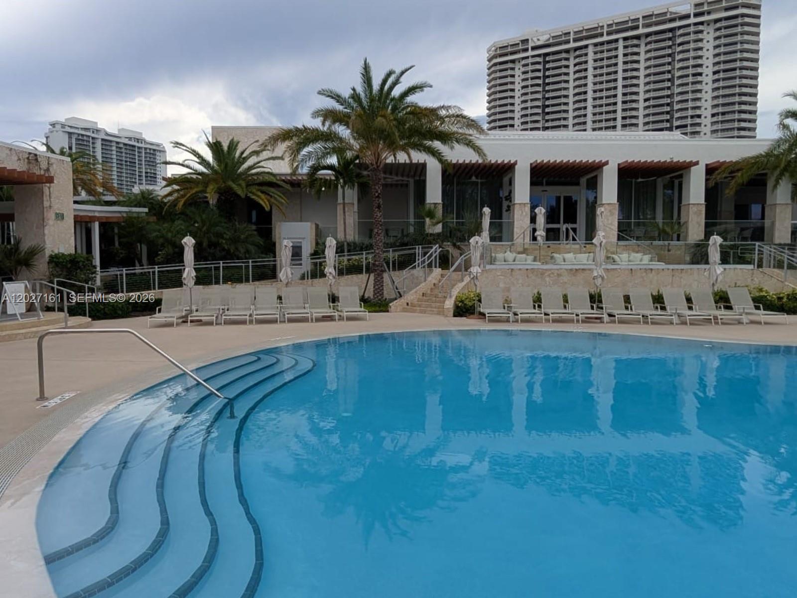 See details 1404 3 / 3 2590 sq. ft. $ 2026-08-28 0 Photo