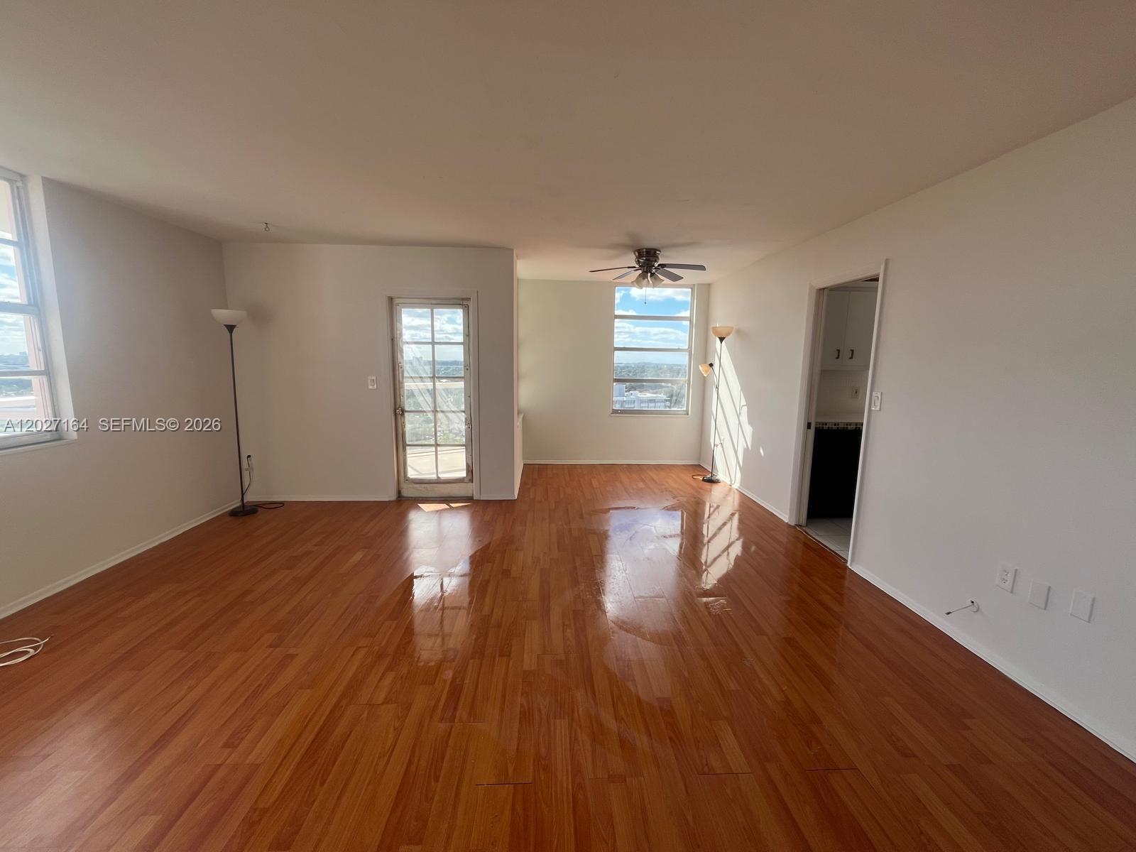 1625E 2 / 2 1140 sq. ft. $ 2026-05-28 0 foto