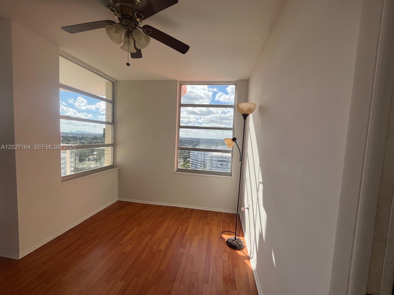 1625E 2 / 2 1140 sq. ft. $ 2026-05-28 0 foto