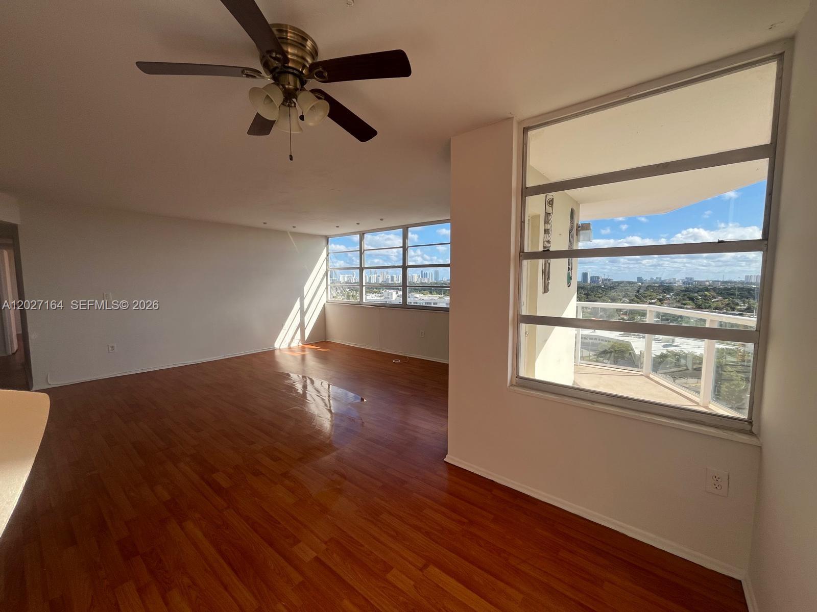 1625E 2 / 2 1140 sq. ft. $ 2026-05-28 0 foto