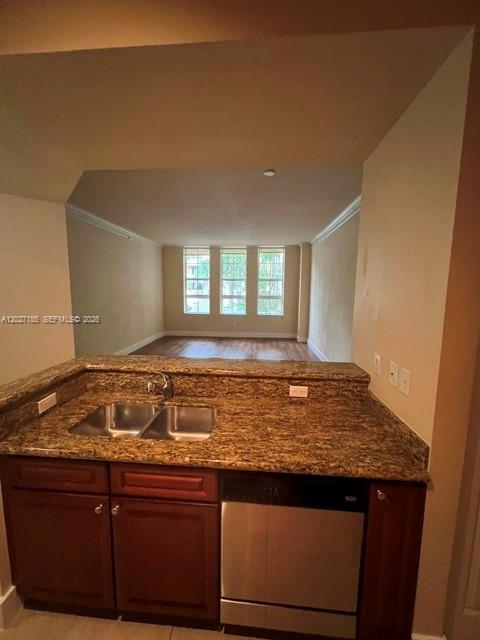 Photo of 3001 185th St  #218, Aventura, Florida, 33180 - 