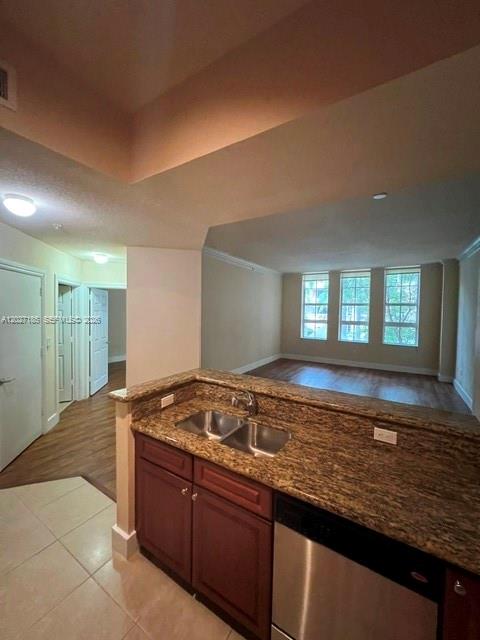 Photo of 3001 185th St  #218, Aventura, Florida, 33180 - 
