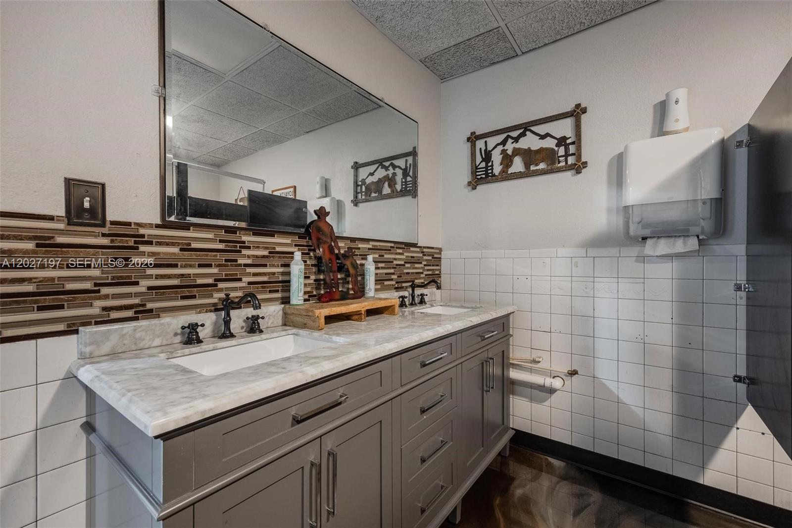   /   sq. ft. $ 2026-05-29 0 Photo