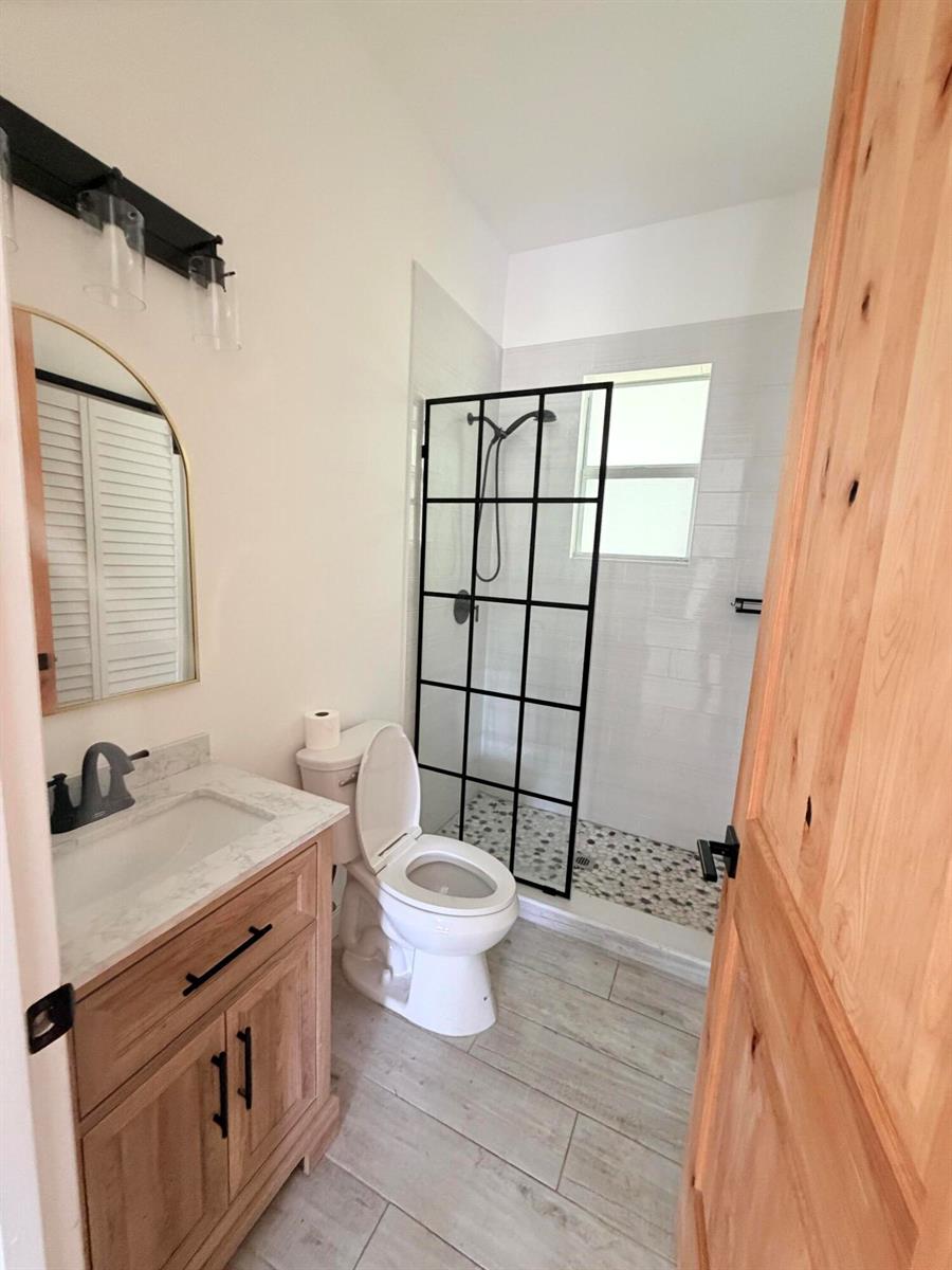   / 0  sq. ft. $ 2026-06-15 0 foto