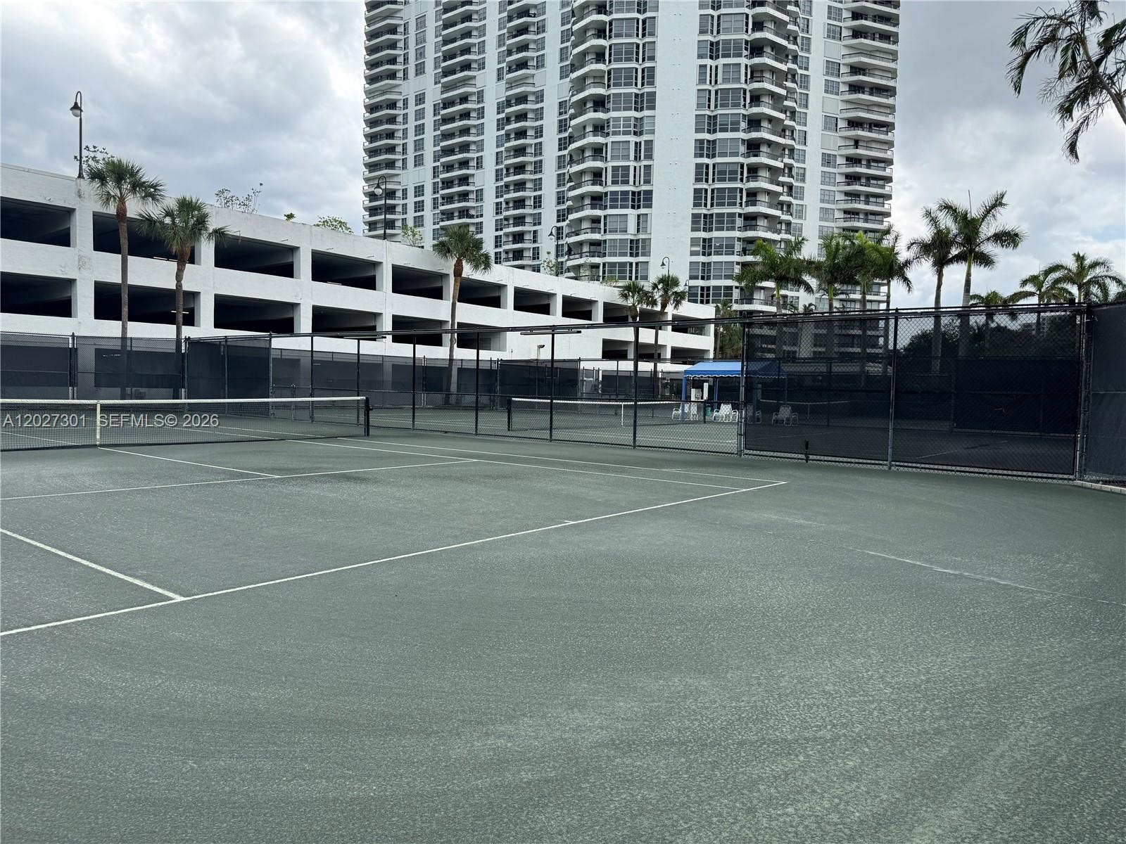 Photo of 3500 Mystic Pointe Dr #2003, Aventura, Florida, 33180 - Tennis courts