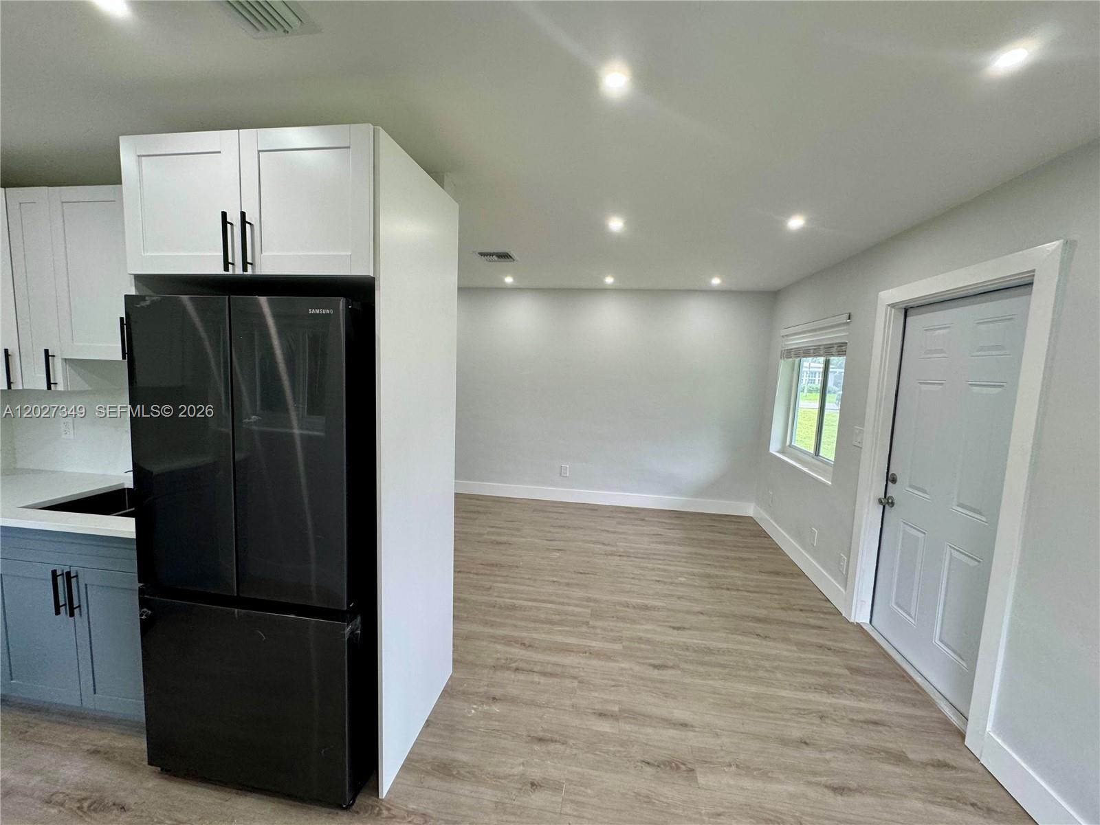   /  2119 sq. ft. $ 2026-05-29 0 foto