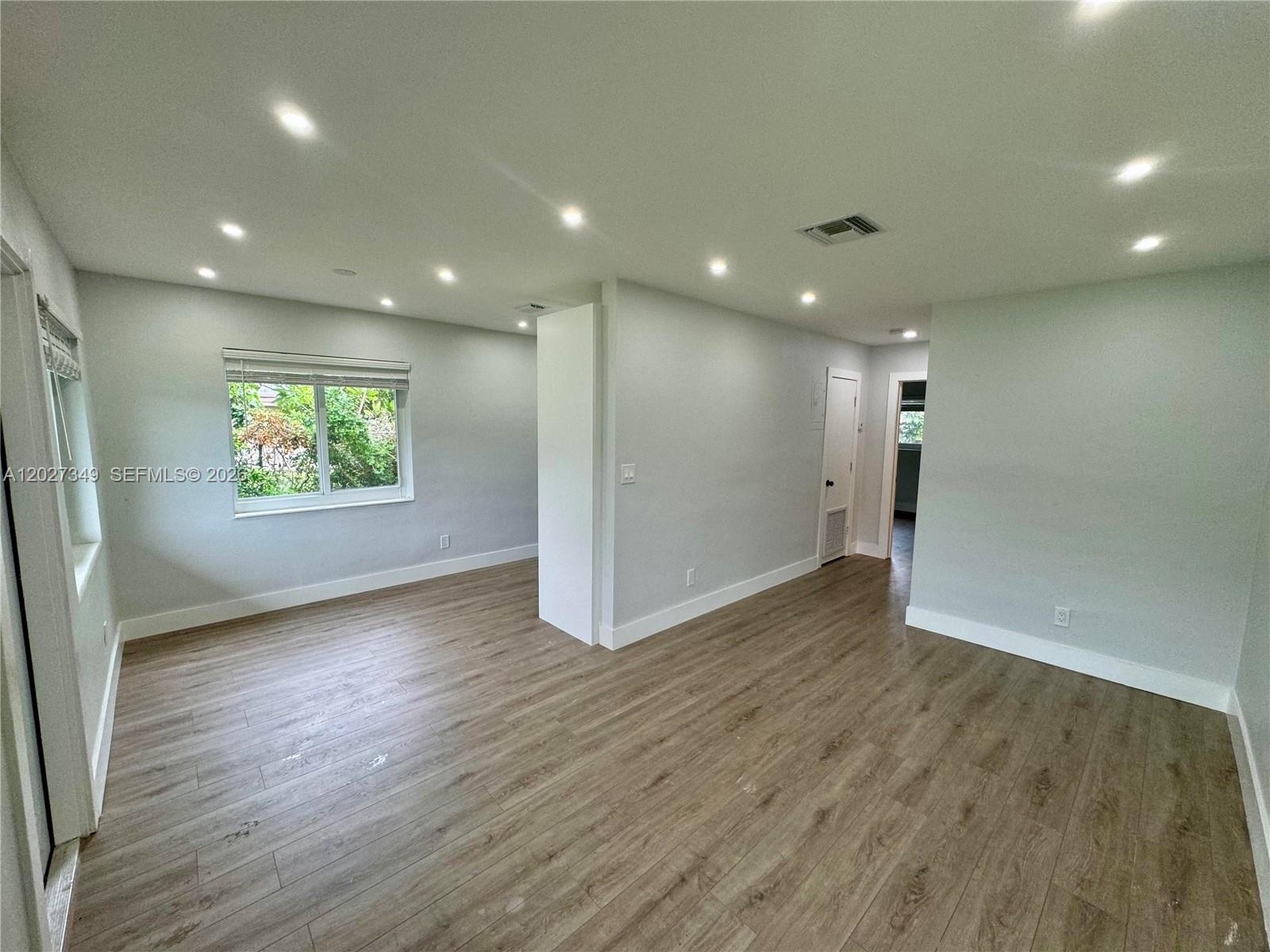   /  2119 sq. ft. $ 2026-05-29 0 foto
