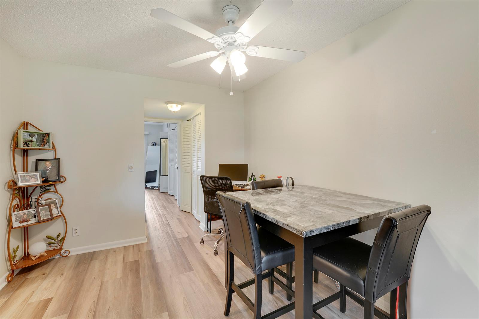   / 0 3131 sq. ft. $ 2026-06-20 0 foto