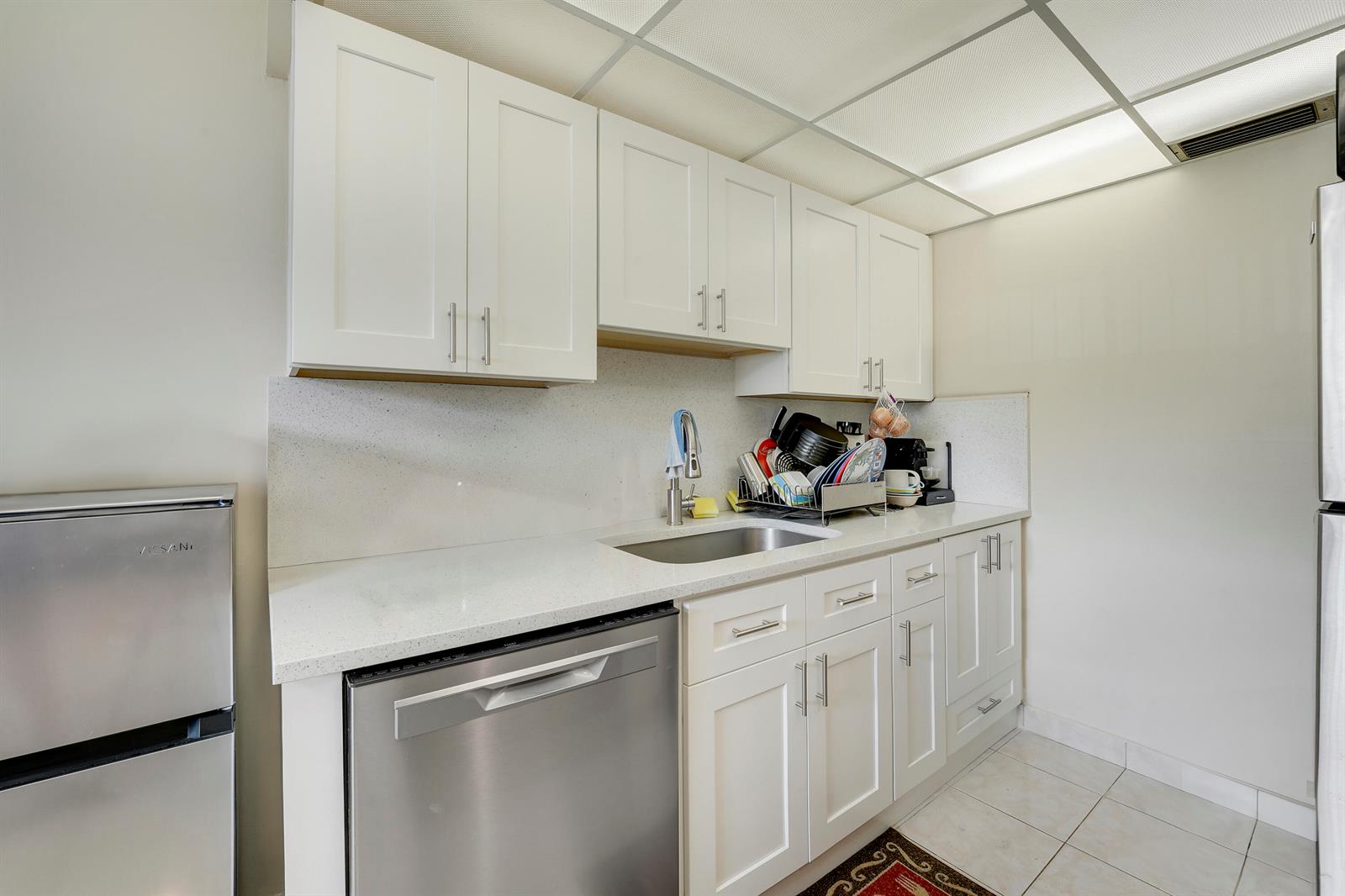   / 0 3131 sq. ft. $ 2026-06-20 0 foto