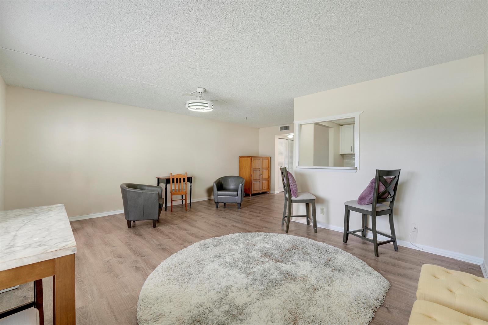   / 0 3131 sq. ft. $ 2026-06-20 0 foto