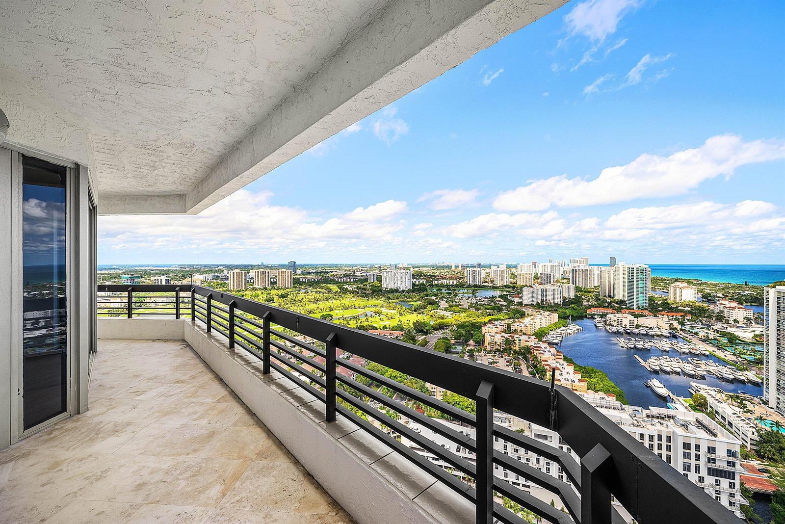 Photo of 3500 Mystic Pointe , Aventura, Florida, 33180 - Balcony