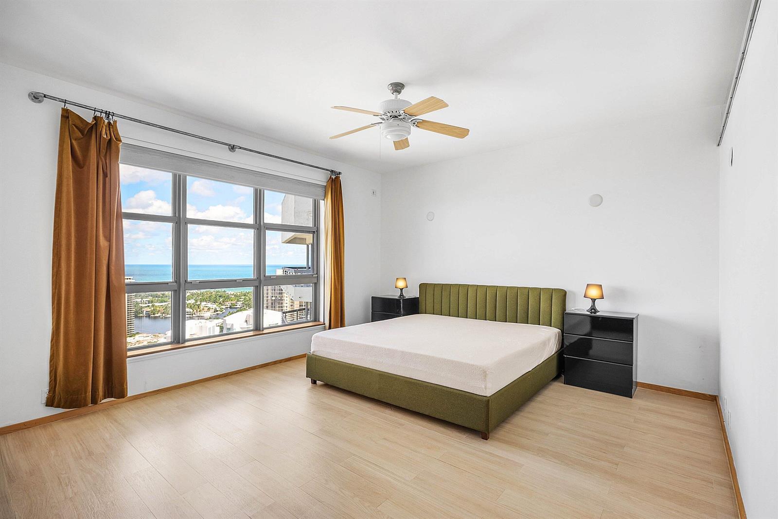 Photo of 3500 Mystic Pointe , Aventura, Florida, 33180 - 035-3500MysticPointeDrive-PH4-Aventura-F