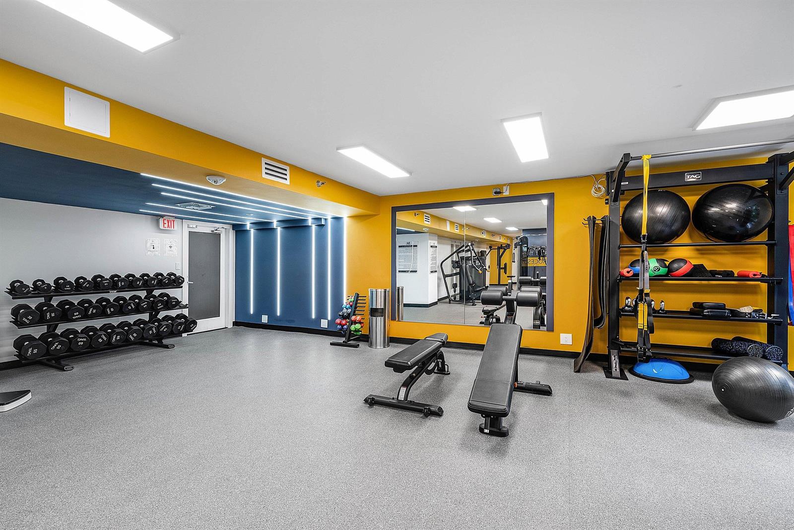 Photo of 3500 Mystic Pointe , Aventura, Florida, 33180 - 041-3500MysticPointeDrive-PH4-Aventura-F