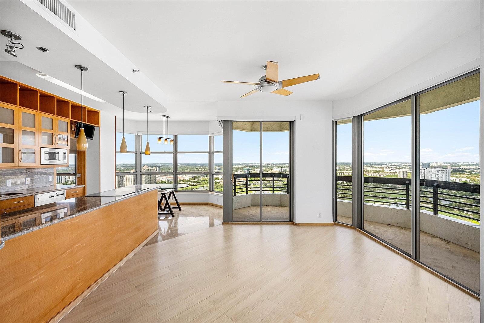 Photo of 3500 Mystic Pointe , Aventura, Florida, 33180 - 008-3500MysticPointeDrive-PH4-Aventura-F