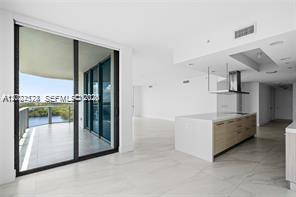 Photo of 17111 Biscayne Blvd  #1210, North Miami Beach, Florida, 33160 - 