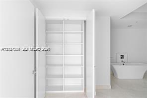 Photo of 17111 Biscayne Blvd  #1210, North Miami Beach, Florida, 33160 - 