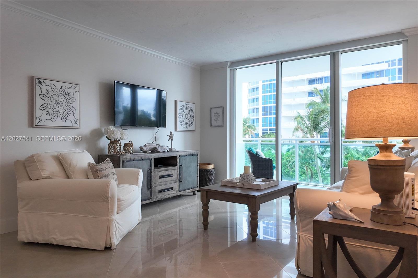 Photo of 3001 Ocean Dr #319, Hollywood, Florida, 33019 -