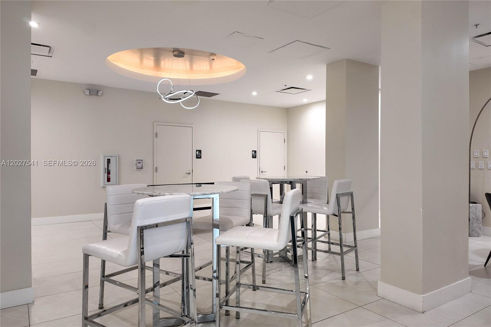 Photo of 3001 Ocean Dr #319, Hollywood, Florida, 33019 -