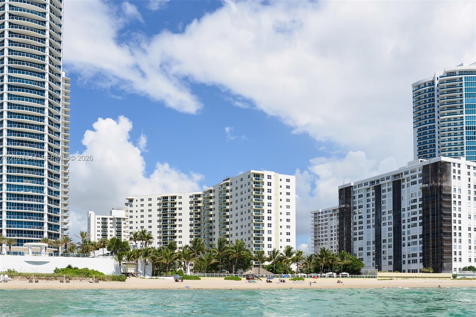 Photo of 3001 Ocean Dr #319, Hollywood, Florida, 33019 -