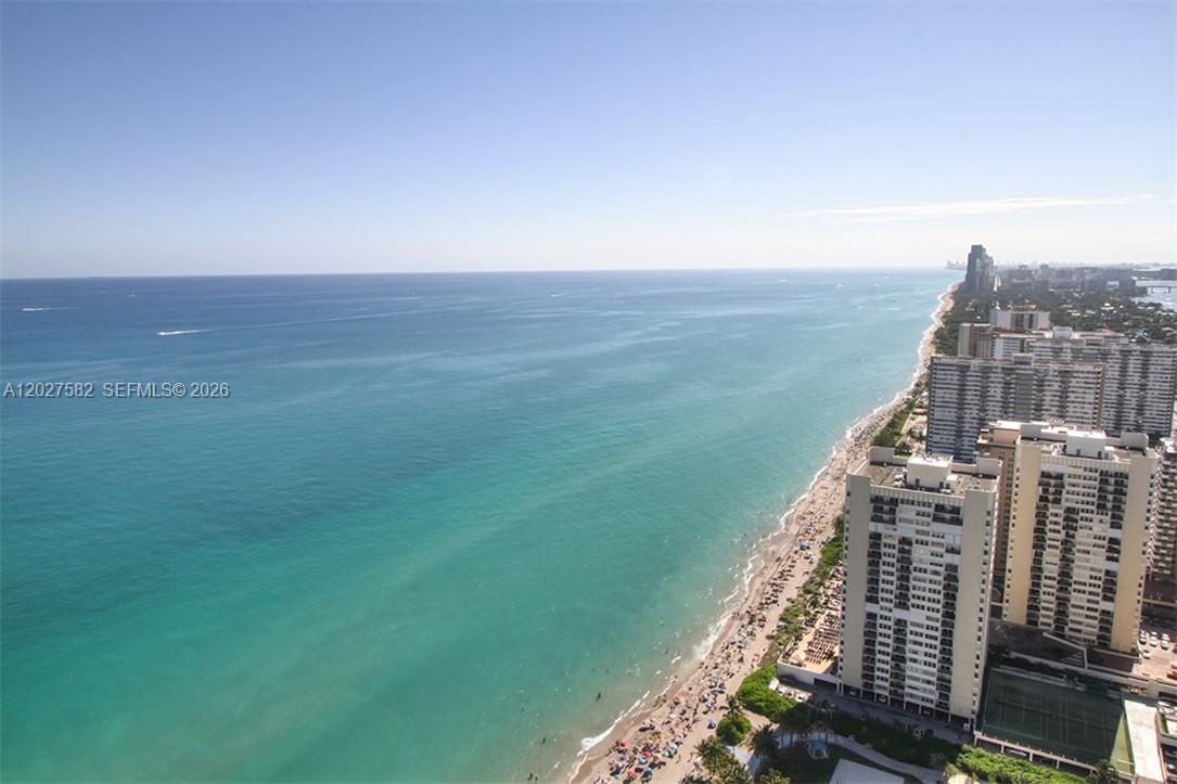 See details 4404 3 / 3 1675 sq. ft. $ 2026-05-29 0 Photo