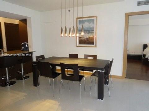 See details 4404 3 / 3 1675 sq. ft. $ 2026-05-29 0 Photo