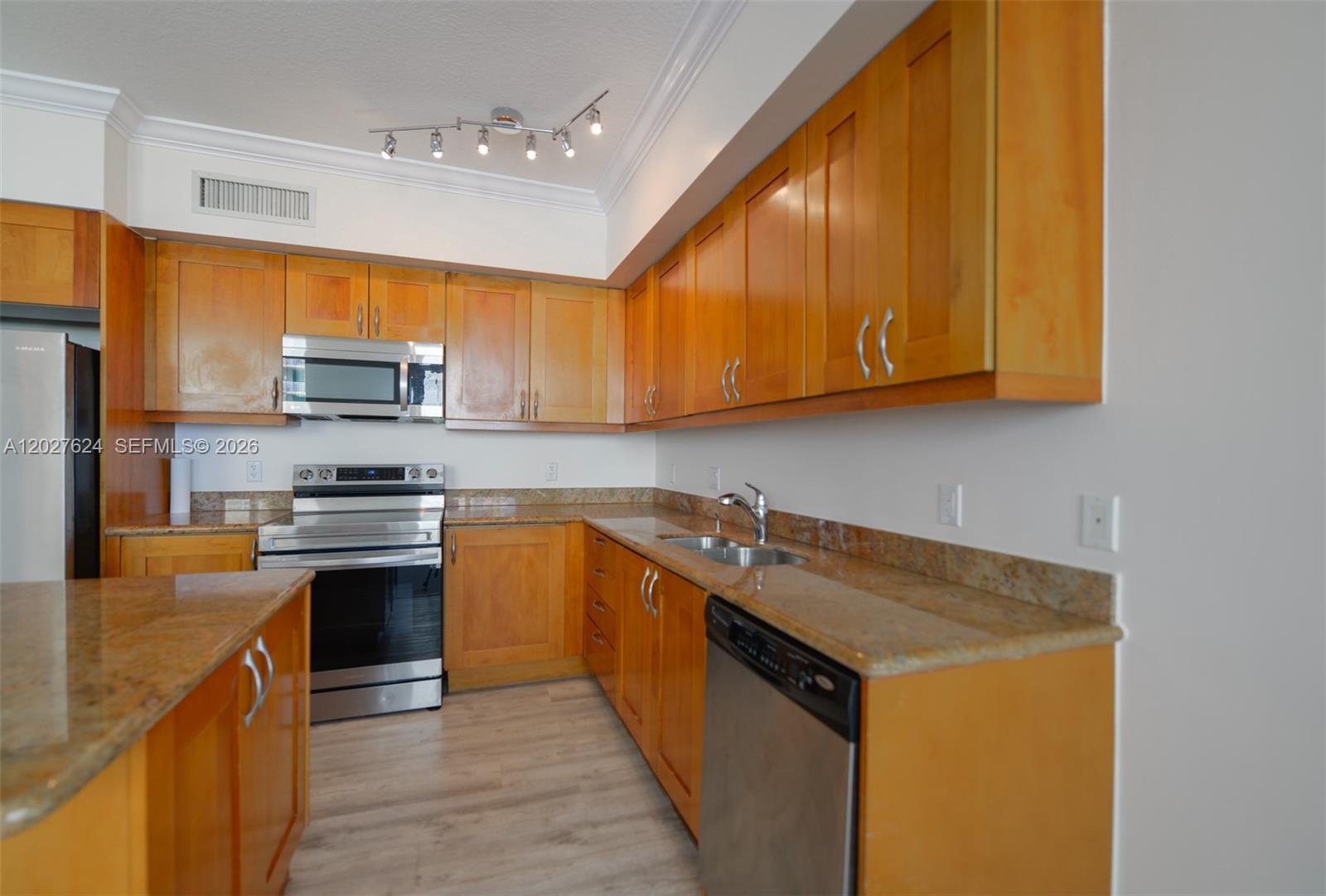 Photo of 1745 Hallandale Beach Blvd #1903W, Hallandale Beach, Florida, 33009 -
