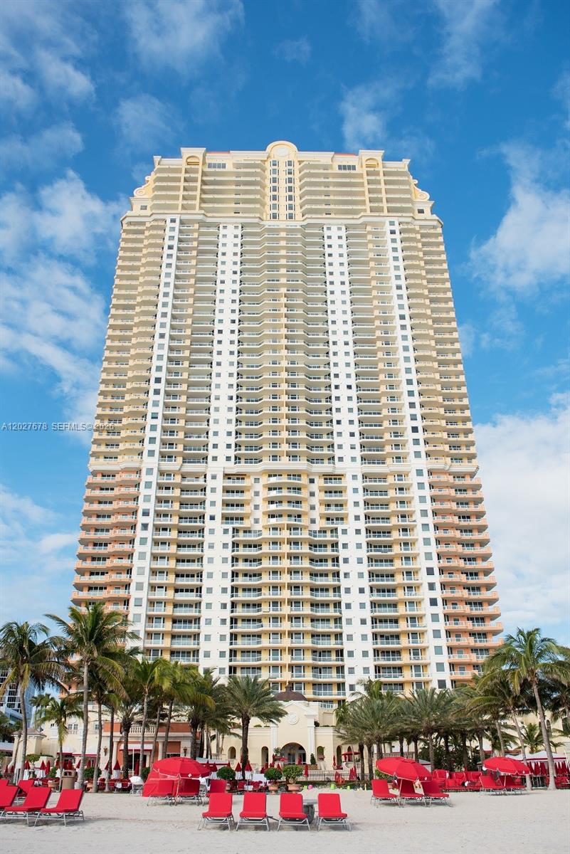 See details 1906 4 / 4 2736 sq. ft. $ 2026-05-29 0 Photo