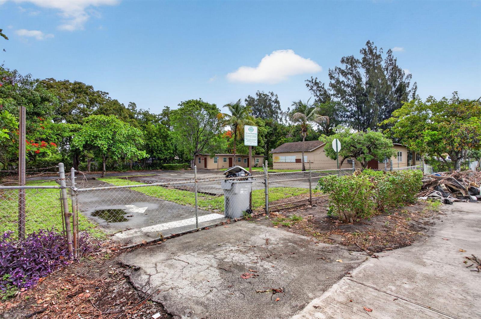   / 0  sq. ft. $ 2026-06-11 0 Photo