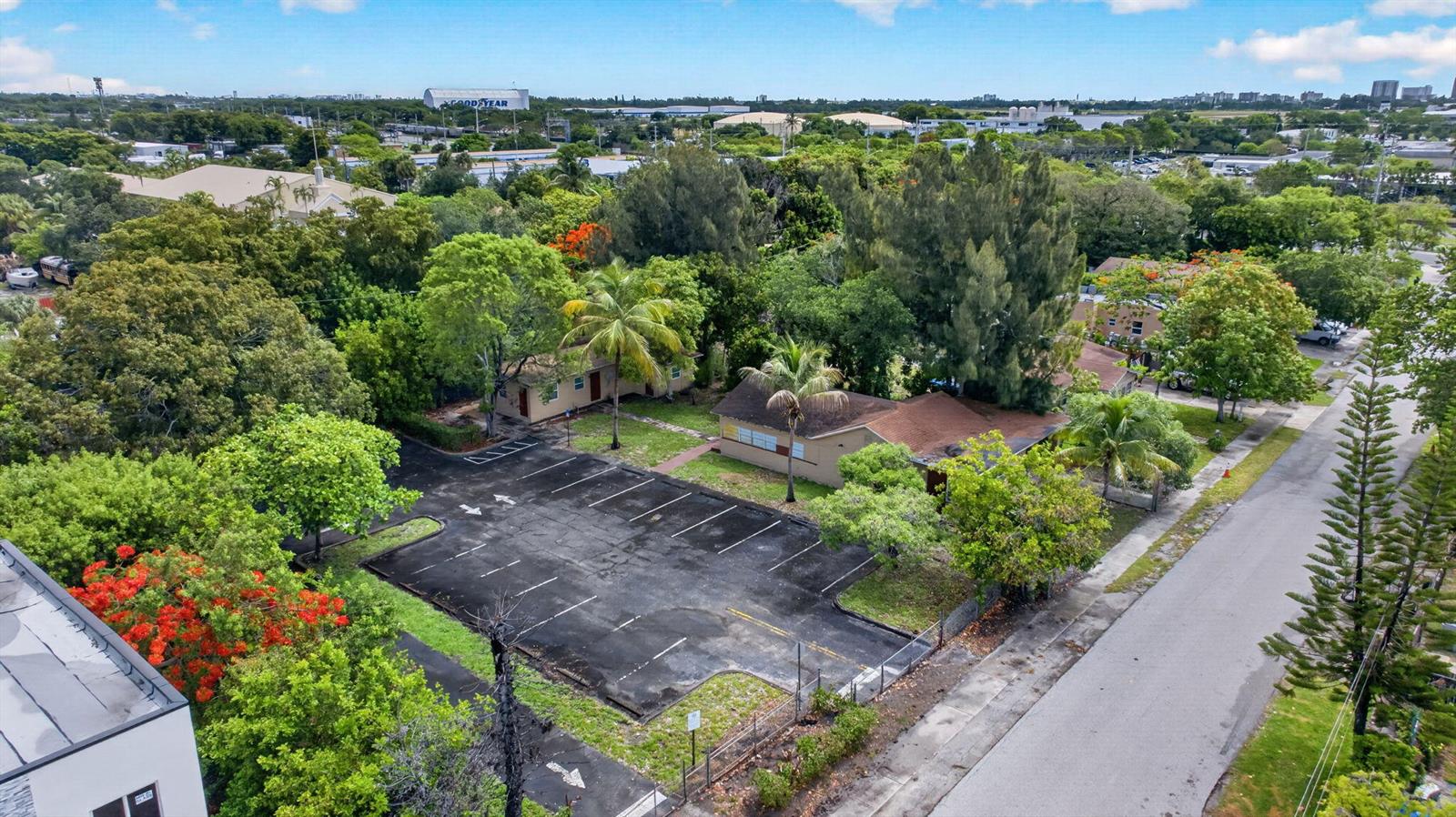   / 0  sq. ft. $ 2026-06-11 0 Photo