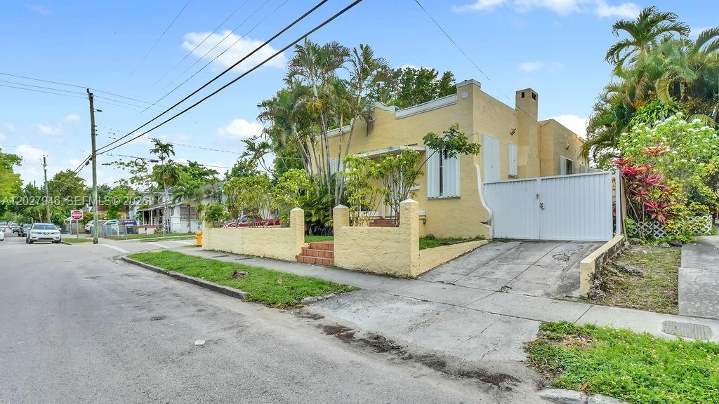 See details / 2946 sq. ft. $ 2026-06-01 0 Photo