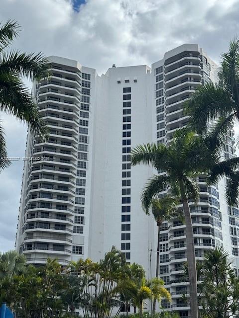 Photo of 19101 36th Ct  #1005, Aventura, Florida, 33180 - 