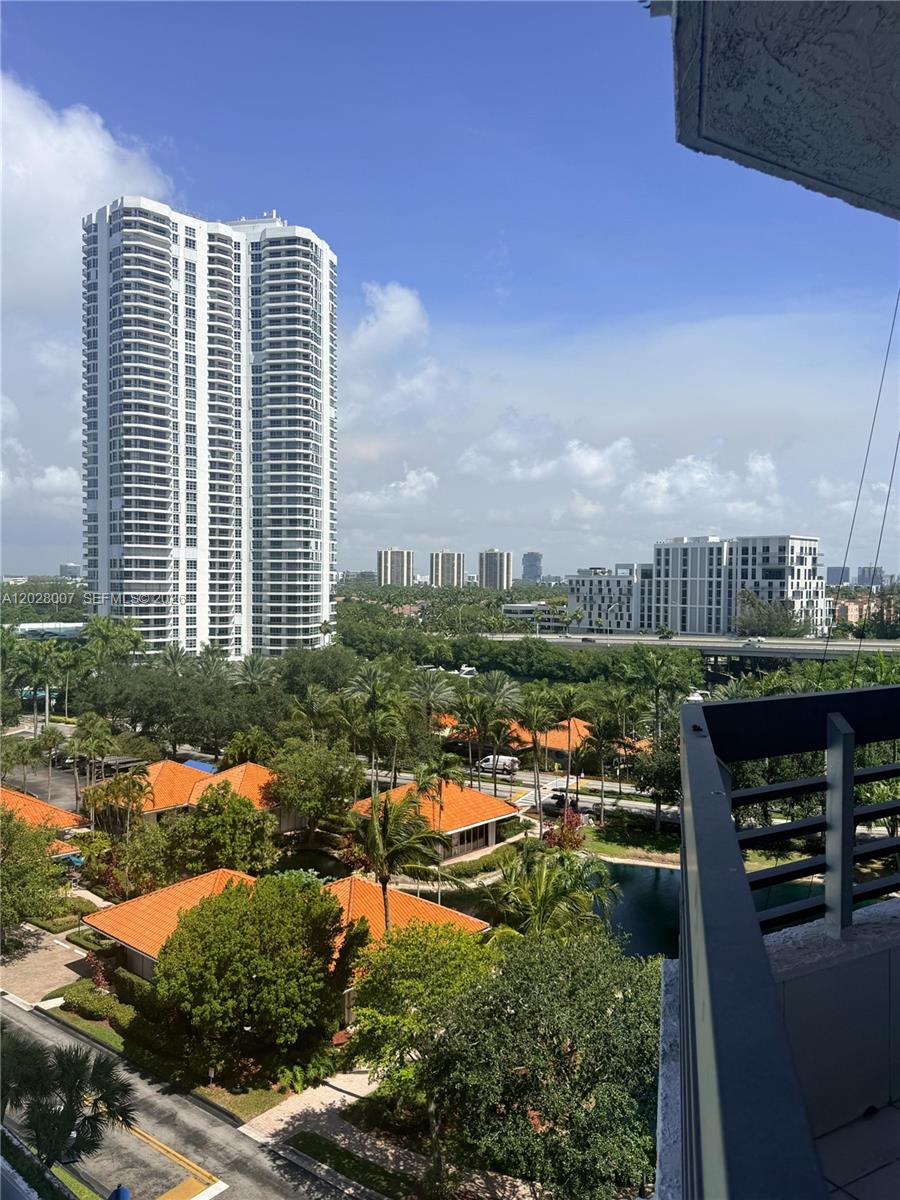 Photo of 19101 36th Ct  #1005, Aventura, Florida, 33180 - 