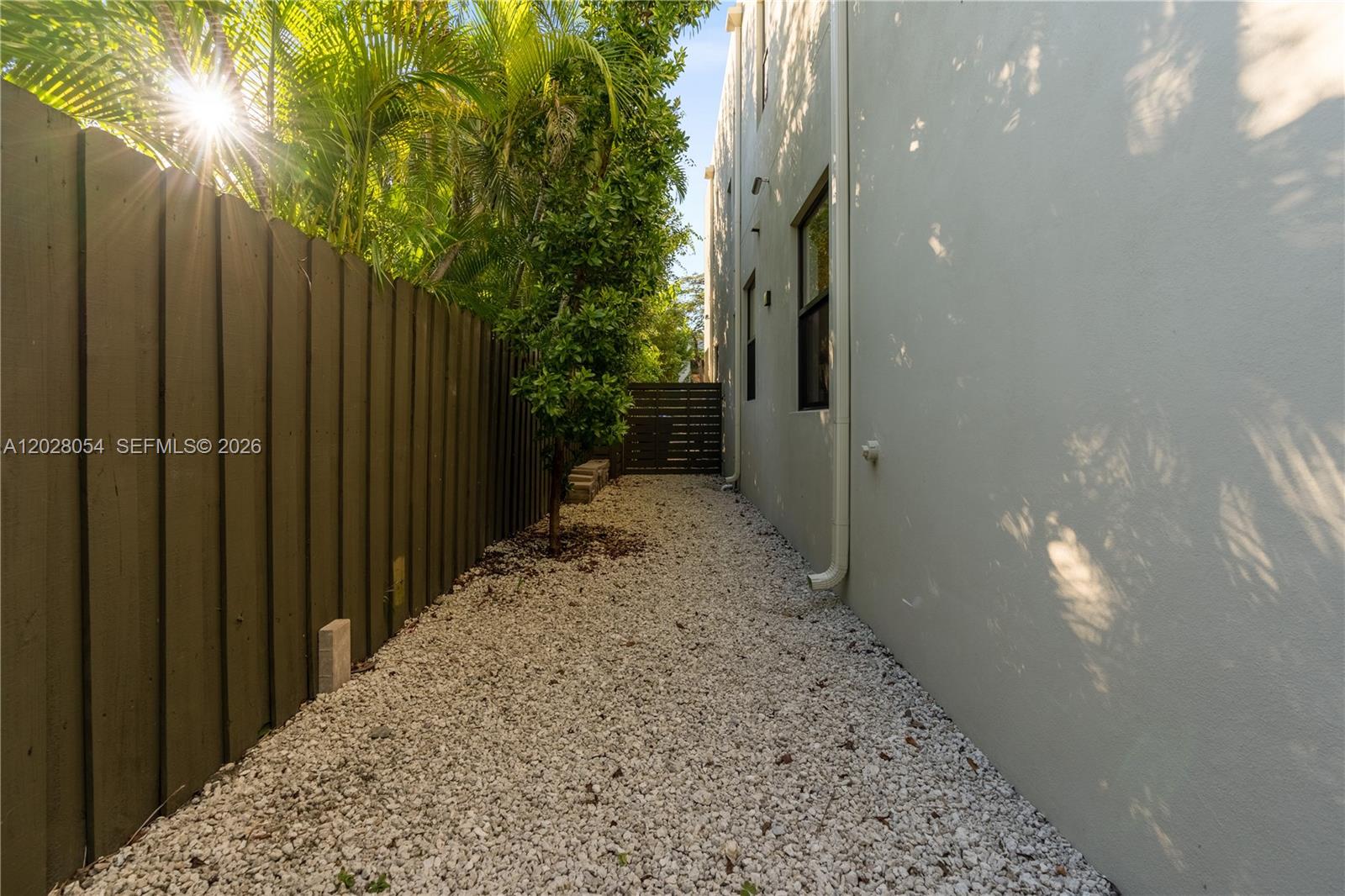See details / 5000 sq. ft. $ 2026-05-30 0 Photo