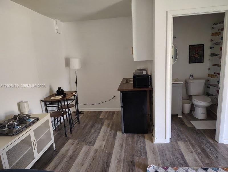 10  /   sq. ft. $ 2026-05-31 0 foto