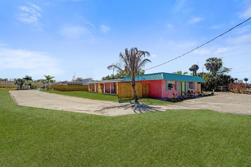 10  /   sq. ft. $ 2026-05-31 0 foto