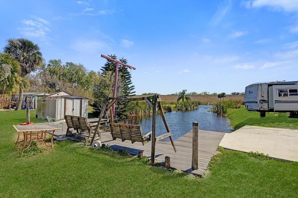 10  /   sq. ft. $ 2026-05-31 0 foto