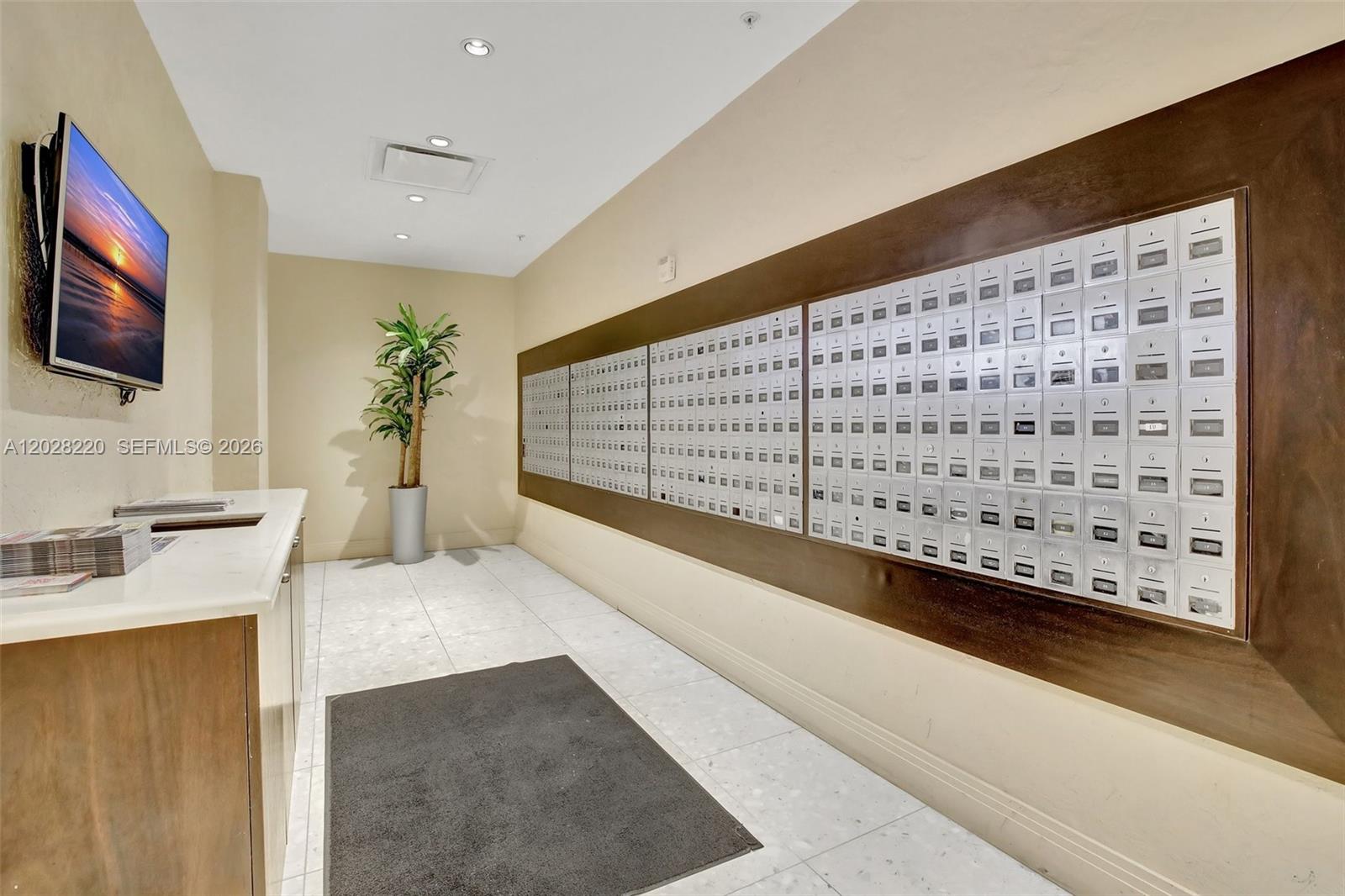 Photo of 3801 Ocean Dr #6Z, Hollywood, Florida, 33019 -