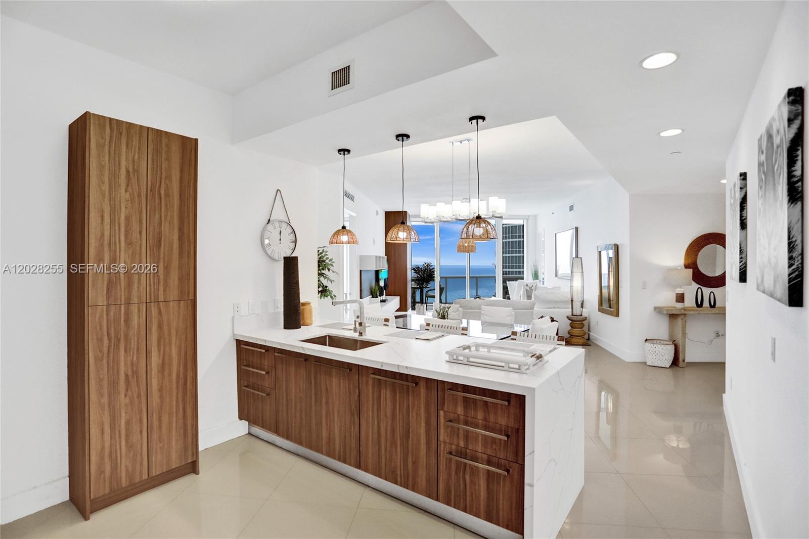 See details 2807 3 / 3 2106 sq. ft. $ 2026-05-31 0 Photo
