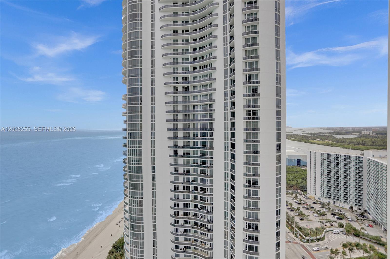 See details 2807 3 / 3 2106 sq. ft. $ 2026-05-31 0 Photo