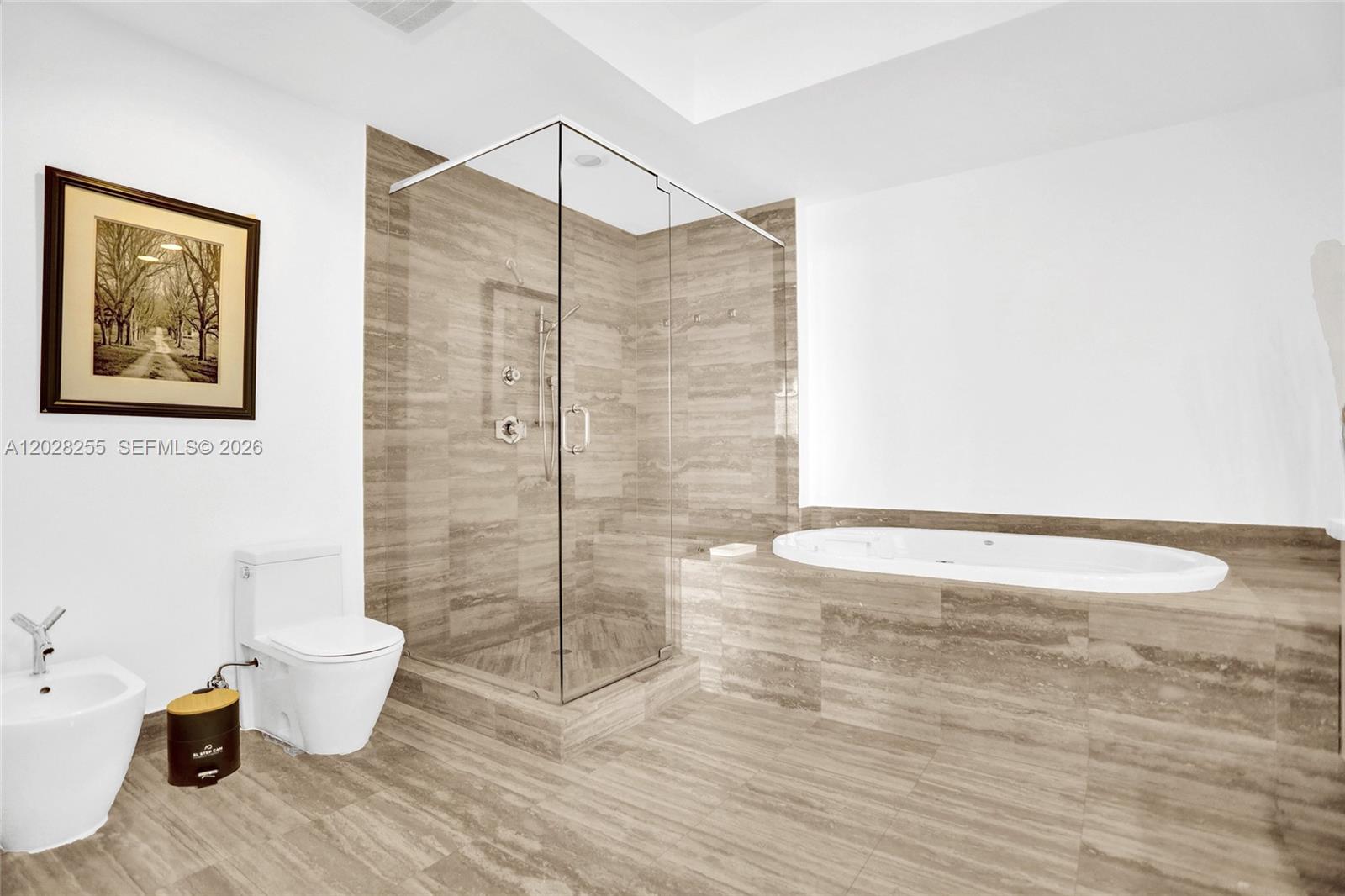 See details 2807 3 / 3 2106 sq. ft. $ 2026-05-31 0 Photo