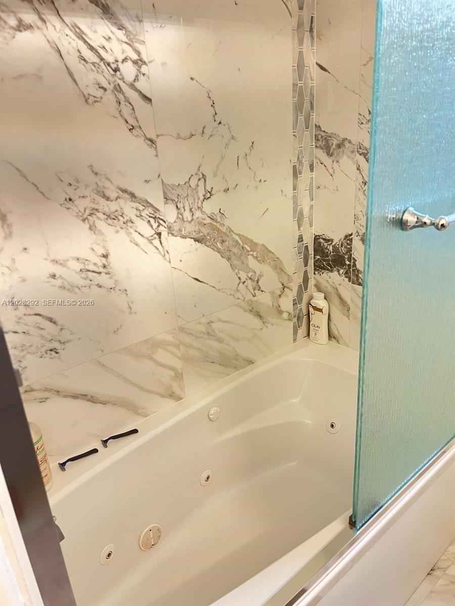 Photo of 1120 Papaya St  (1120), Hollywood, Florida, 33019 - 