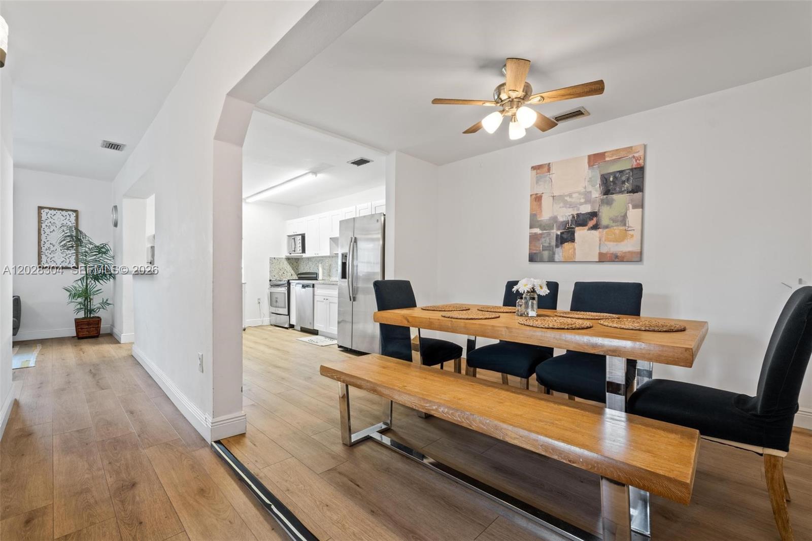 See details / 2211 sq. ft. $ 2026-06-01 0 Photo