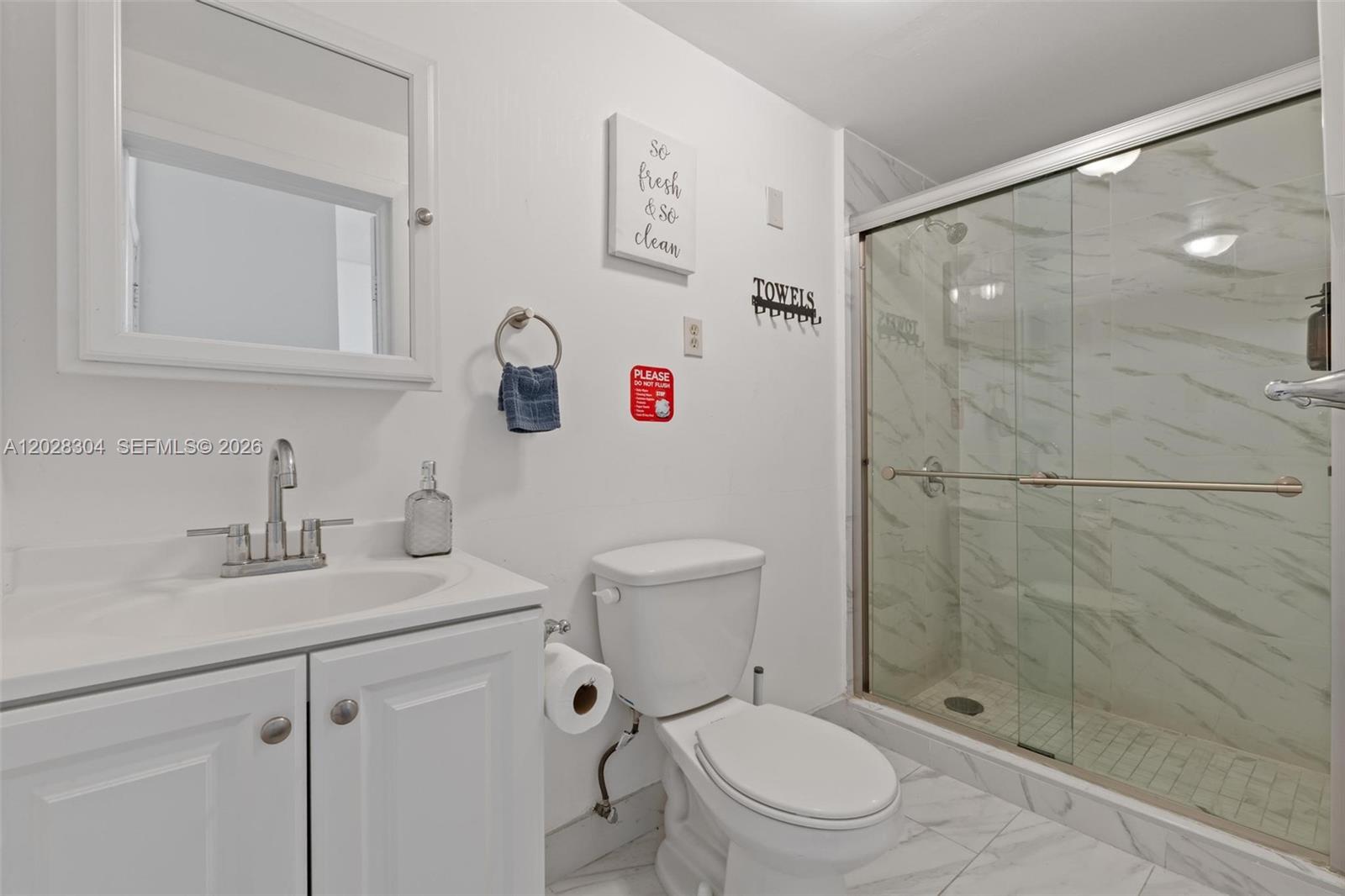 See details / 2211 sq. ft. $ 2026-06-01 0 Photo